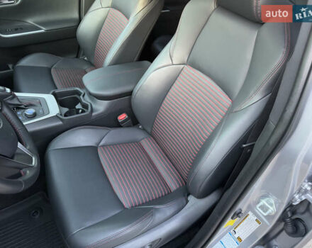 Серый Тойота RAV4 PHEV, объемом двигателя 2.49 л и пробегом 87 тыс. км за 36000 $, фото 34 на Automoto.ua