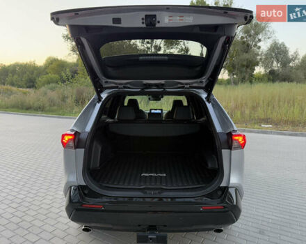 Серый Тойота RAV4 PHEV, объемом двигателя 2.49 л и пробегом 87 тыс. км за 36000 $, фото 58 на Automoto.ua