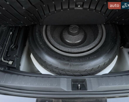 Серый Тойота RAV4 PHEV, объемом двигателя 2.49 л и пробегом 87 тыс. км за 36000 $, фото 63 на Automoto.ua