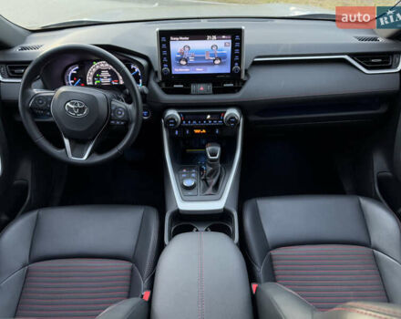 Серый Тойота RAV4 PHEV, объемом двигателя 2.49 л и пробегом 87 тыс. км за 36000 $, фото 47 на Automoto.ua