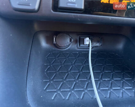 Серый Тойота RAV4 PHEV, объемом двигателя 2.49 л и пробегом 149 тыс. км за 37500 $, фото 14 на Automoto.ua