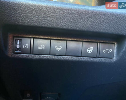 Серый Тойота RAV4 PHEV, объемом двигателя 2.49 л и пробегом 149 тыс. км за 37500 $, фото 20 на Automoto.ua