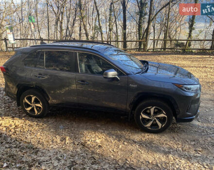 Серый Тойота RAV4 PHEV, объемом двигателя 2.49 л и пробегом 149 тыс. км за 37500 $, фото 6 на Automoto.ua
