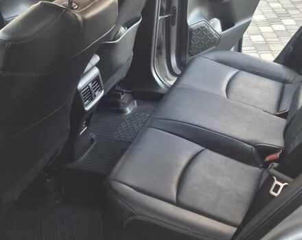 Серый Тойота RAV4 PHEV, объемом двигателя 2.5 л и пробегом 60 тыс. км за 37000 $, фото 3 на Automoto.ua