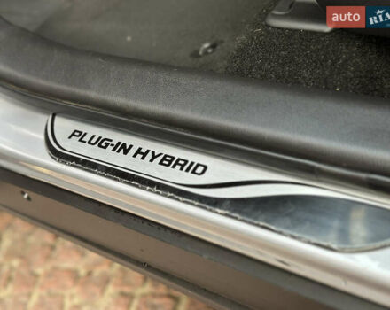 Сірий Тойота RAV4 PHEV, об'ємом двигуна 2.5 л та пробігом 63 тис. км за 49500 $, фото 31 на Automoto.ua