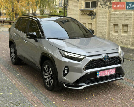 Сірий Тойота RAV4 PHEV, об'ємом двигуна 2.5 л та пробігом 63 тис. км за 49500 $, фото 4 на Automoto.ua