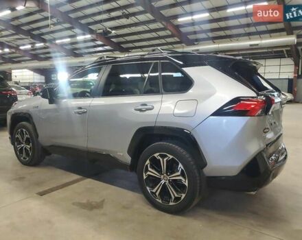 Серый Тойота RAV4 PHEV, объемом двигателя 2.49 л и пробегом 13 тыс. км за 35000 $, фото 1 на Automoto.ua