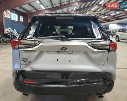 Серый Тойота RAV4 PHEV, объемом двигателя 2.49 л и пробегом 13 тыс. км за 35000 $, фото 5 на Automoto.ua
