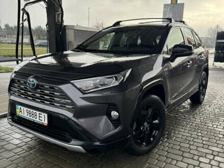Серый Тойота RAV4 PHEV, объемом двигателя 2.49 л и пробегом 183 тыс. км за 31500 $, фото 1 на Automoto.ua
