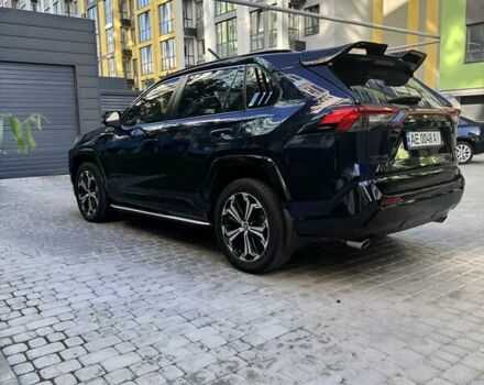 Синий Тойота RAV4 PHEV, объемом двигателя 2.49 л и пробегом 86 тыс. км за 45000 $, фото 4 на Automoto.ua