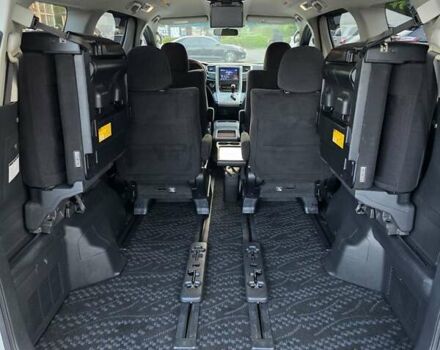 Білий Тойота Веллфаір, об'ємом двигуна 2.4 л та пробігом 110 тис. км за 15500 $, фото 38 на Automoto.ua