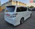 Білий Тойота Веллфаір, об'ємом двигуна 2.4 л та пробігом 110 тис. км за 15500 $, фото 6 на Automoto.ua