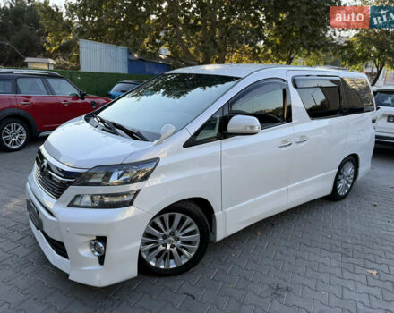 Білий Тойота Веллфаір, об'ємом двигуна 2.36 л та пробігом 84 тис. км за 16500 $, фото 5 на Automoto.ua