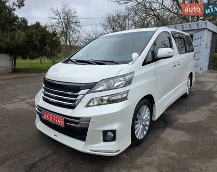 Белый Тойота Веллфаир, объемом двигателя 2.4 л и пробегом 83 тыс. км за 18500 $, фото 2 на Automoto.ua