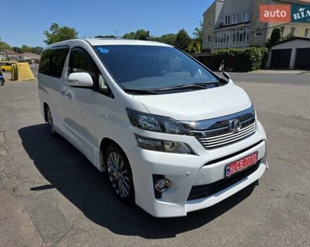 Білий Тойота Веллфаір, об'ємом двигуна 2.4 л та пробігом 84 тис. км за 18500 $, фото 7 на Automoto.ua