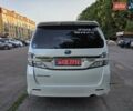 Білий Тойота Веллфаір, об'ємом двигуна 2.4 л та пробігом 83 тис. км за 19300 $, фото 7 на Automoto.ua