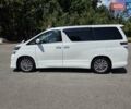 Белый Тойота Веллфаир, объемом двигателя 2.4 л и пробегом 84 тыс. км за 18500 $, фото 6 на Automoto.ua