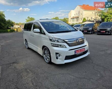 Білий Тойота Веллфаір, об'ємом двигуна 2.4 л та пробігом 84 тис. км за 18900 $, фото 4 на Automoto.ua