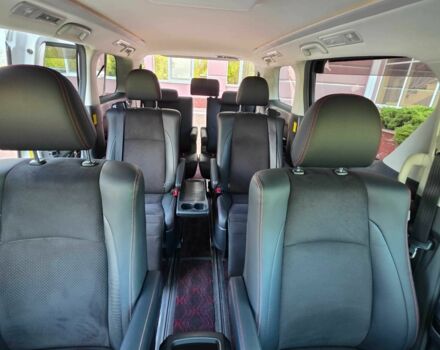 Белый Тойота Веллфаир, объемом двигателя 2.4 л и пробегом 97 тыс. км за 16900 $, фото 16 на Automoto.ua