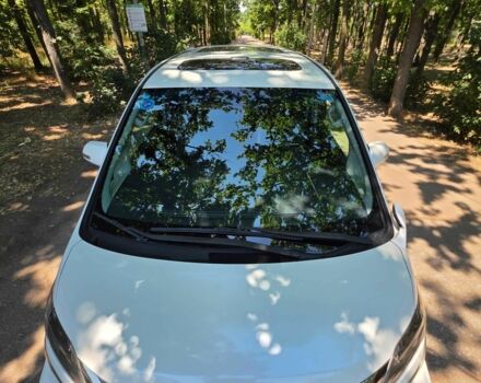 Белый Тойота Веллфаир, объемом двигателя 2.4 л и пробегом 84 тыс. км за 17900 $, фото 12 на Automoto.ua