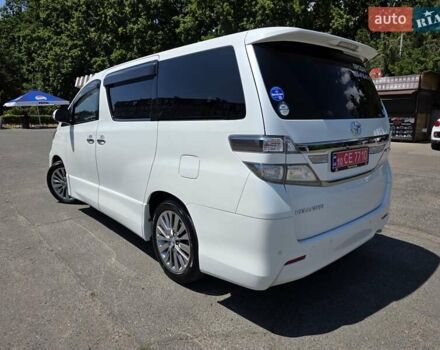 Белый Тойота Веллфаир, объемом двигателя 2.4 л и пробегом 84 тыс. км за 18500 $, фото 5 на Automoto.ua