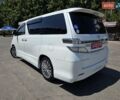 Білий Тойота Веллфаір, об'ємом двигуна 2.4 л та пробігом 84 тис. км за 18500 $, фото 4 на Automoto.ua