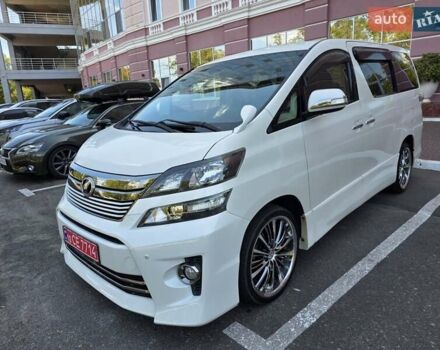 Білий Тойота Веллфаір, об'ємом двигуна 2.4 л та пробігом 97 тис. км за 18500 $, фото 5 на Automoto.ua