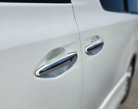 Белый Тойота Веллфаир, объемом двигателя 2.4 л и пробегом 84 тыс. км за 18500 $, фото 16 на Automoto.ua