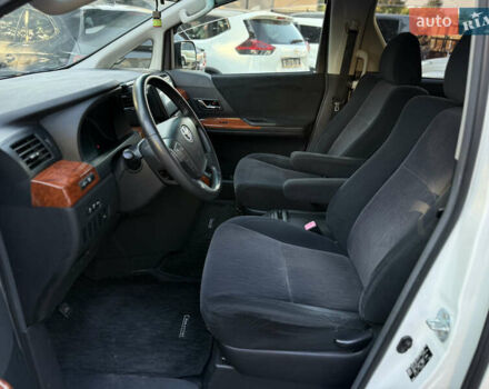 Білий Тойота Веллфаір, об'ємом двигуна 2.36 л та пробігом 84 тис. км за 16500 $, фото 36 на Automoto.ua