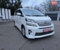 Белый Тойота Веллфаир, объемом двигателя 2.4 л и пробегом 97 тыс. км за 16900 $, фото 2 на Automoto.ua