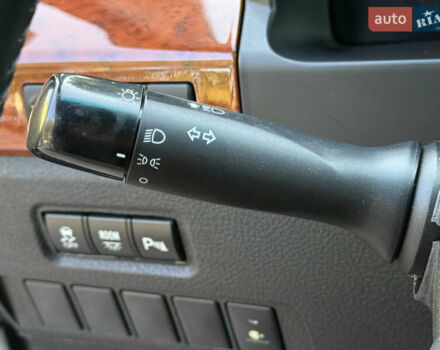 Білий Тойота Веллфаір, об'ємом двигуна 2.36 л та пробігом 84 тис. км за 16500 $, фото 53 на Automoto.ua