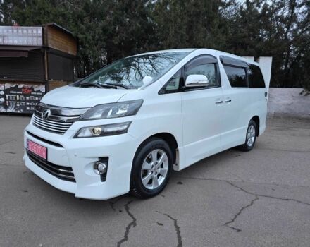 Белый Тойота Веллфаир, объемом двигателя 2.4 л и пробегом 97 тыс. км за 16900 $, фото 5 на Automoto.ua