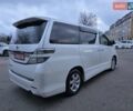 Белый Тойота Веллфаир, объемом двигателя 2.4 л и пробегом 97 тыс. км за 16900 $, фото 8 на Automoto.ua