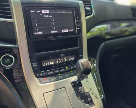 Белый Тойота Веллфаир, объемом двигателя 2.4 л и пробегом 84 тыс. км за 18500 $, фото 24 на Automoto.ua