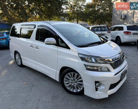 Білий Тойота Веллфаір, об'ємом двигуна 2.36 л та пробігом 84 тис. км за 16500 $, фото 12 на Automoto.ua
