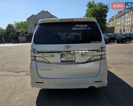 Білий Тойота Веллфаір, об'ємом двигуна 2.4 л та пробігом 84 тис. км за 16300 $, фото 3 на Automoto.ua