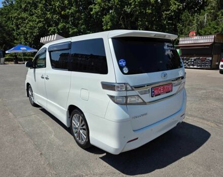 Белый Тойота Веллфаир, объемом двигателя 2.4 л и пробегом 84 тыс. км за 17900 $, фото 6 на Automoto.ua