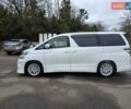 Белый Тойота Веллфаир, объемом двигателя 2.4 л и пробегом 83 тыс. км за 18500 $, фото 3 на Automoto.ua