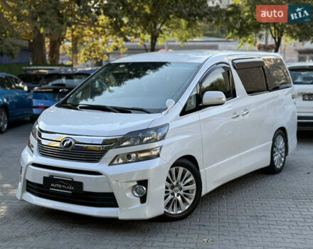 Білий Тойота Веллфаір, об'ємом двигуна 2.36 л та пробігом 84 тис. км за 16500 $, фото 7 на Automoto.ua