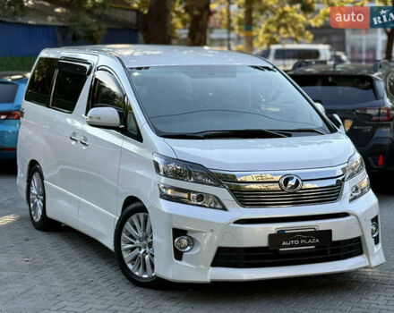 Білий Тойота Веллфаір, об'ємом двигуна 2.36 л та пробігом 84 тис. км за 16500 $, фото 18 на Automoto.ua