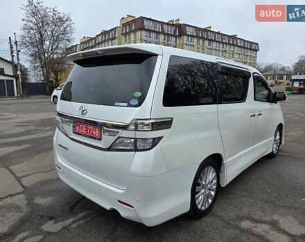 Белый Тойота Веллфаир, объемом двигателя 2.4 л и пробегом 83 тыс. км за 18500 $, фото 6 на Automoto.ua