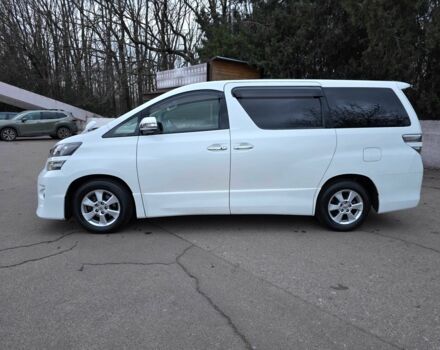 Белый Тойота Веллфаир, объемом двигателя 2.4 л и пробегом 97 тыс. км за 16900 $, фото 4 на Automoto.ua