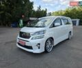 Білий Тойота Веллфаір, об'ємом двигуна 2.4 л та пробігом 84 тис. км за 18900 $, фото 1 на Automoto.ua
