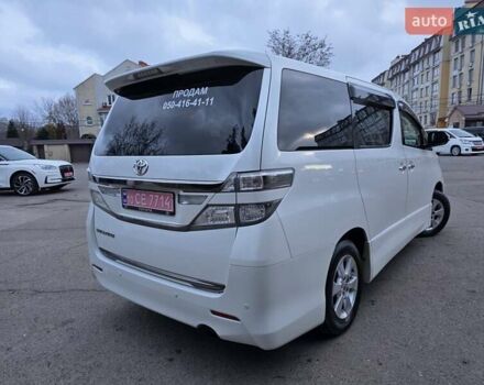 Белый Тойота Веллфаир, объемом двигателя 2.4 л и пробегом 97 тыс. км за 16900 $, фото 5 на Automoto.ua
