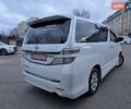 Белый Тойота Веллфаир, объемом двигателя 2.4 л и пробегом 97 тыс. км за 16900 $, фото 5 на Automoto.ua