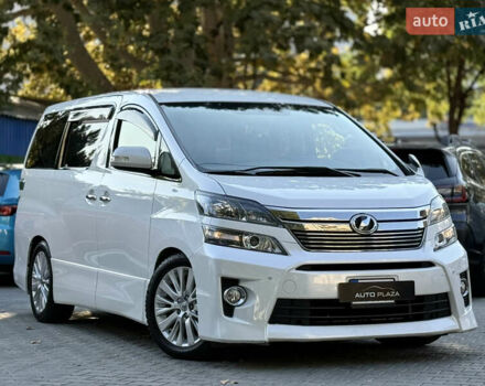 Білий Тойота Веллфаір, об'ємом двигуна 2.36 л та пробігом 84 тис. км за 16500 $, фото 19 на Automoto.ua