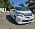 Білий Тойота Веллфаір, об'ємом двигуна 2.4 л та пробігом 84 тис. км за 16300 $, фото 1 на Automoto.ua