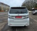 Белый Тойота Веллфаир, объемом двигателя 2.4 л и пробегом 83 тыс. км за 18500 $, фото 5 на Automoto.ua