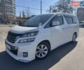 Белый Тойота Веллфаир, объемом двигателя 2.4 л и пробегом 60 тыс. км за 17900 $, фото 1 на Automoto.ua