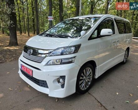 Білий Тойота Веллфаір, об'ємом двигуна 2.4 л та пробігом 97 тис. км за 18500 $, фото 7 на Automoto.ua